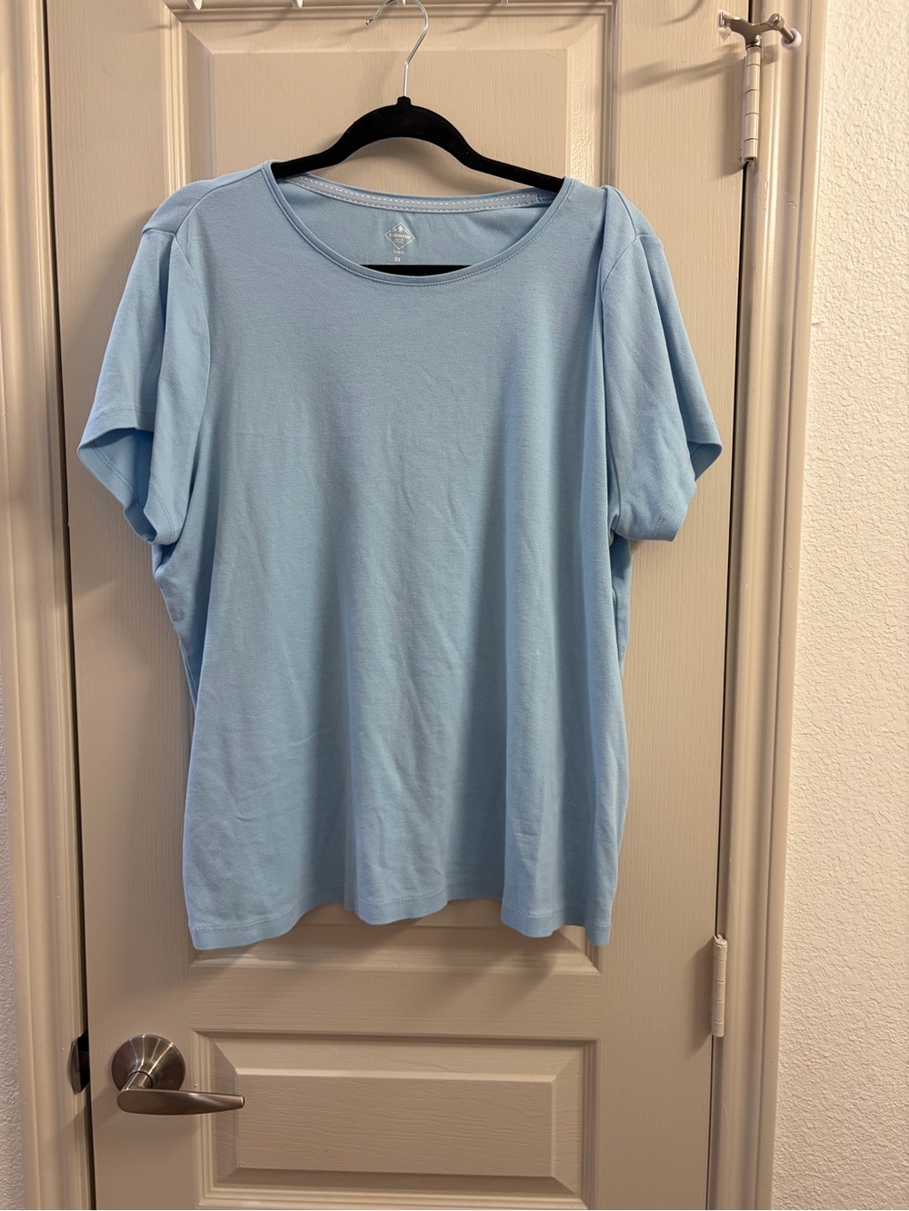 St. John's Bay Light Blue Short Sleeve Scoop Neck Tee